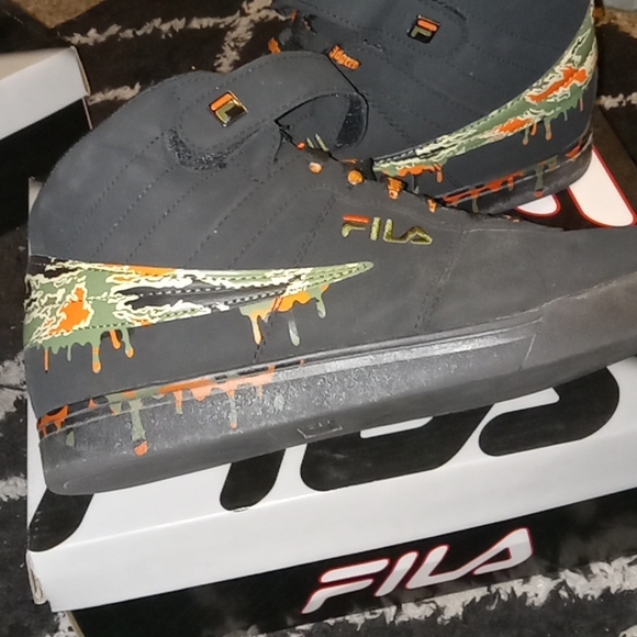 fila vulc 13 paint drip